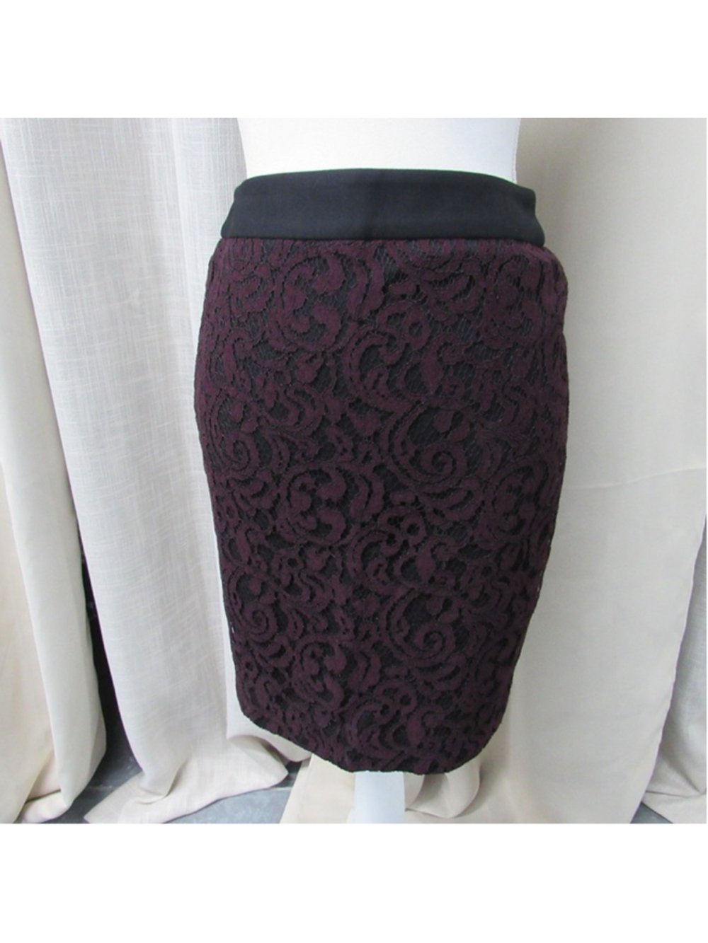 NWT LOFT Ann Taylor Purple Black Lace Pencil Skirt SZ OP Petite Holiday Career